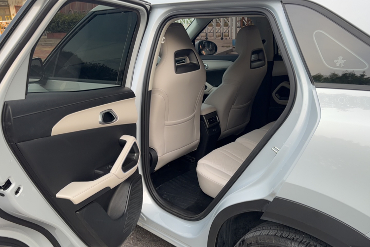 BYD YuanUP 2025 car image #23