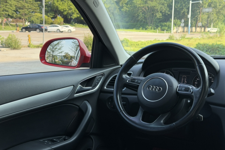 Audi Q3 2016 #23 Audi Q3 2016 immagine di auto #23