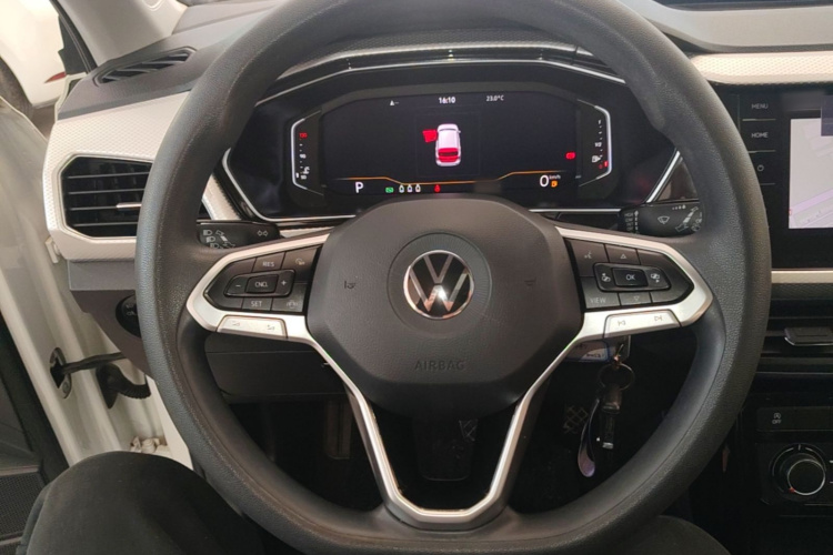 Volkswagen Tacqua 2021 car image #11