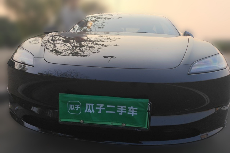 Tesla Model 3 2026 #3 Tesla Model 3 2026 صورة سيارة #3