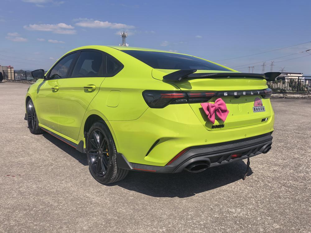 GEELY Binray 2022 image de voiture #4