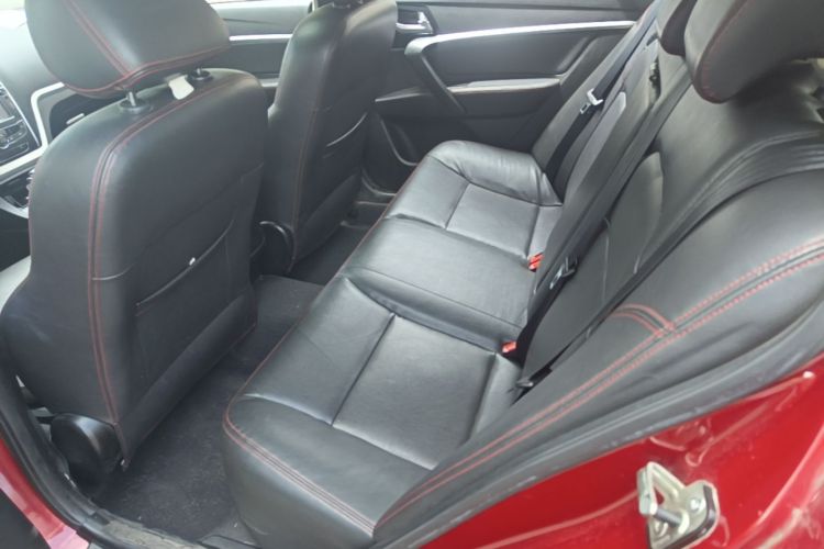 GEELY Emgrand 2015 immagine di auto #17
