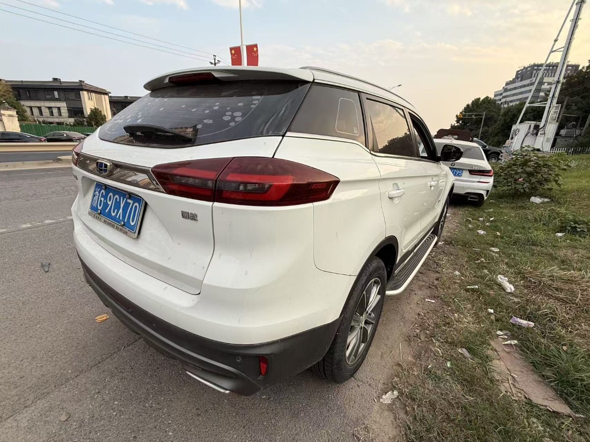 GEELY Boyue 2018 #4 GEELY Boyue 2018 car image #4