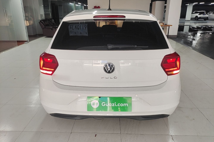 Volkswagen Polo 2023 car image #6