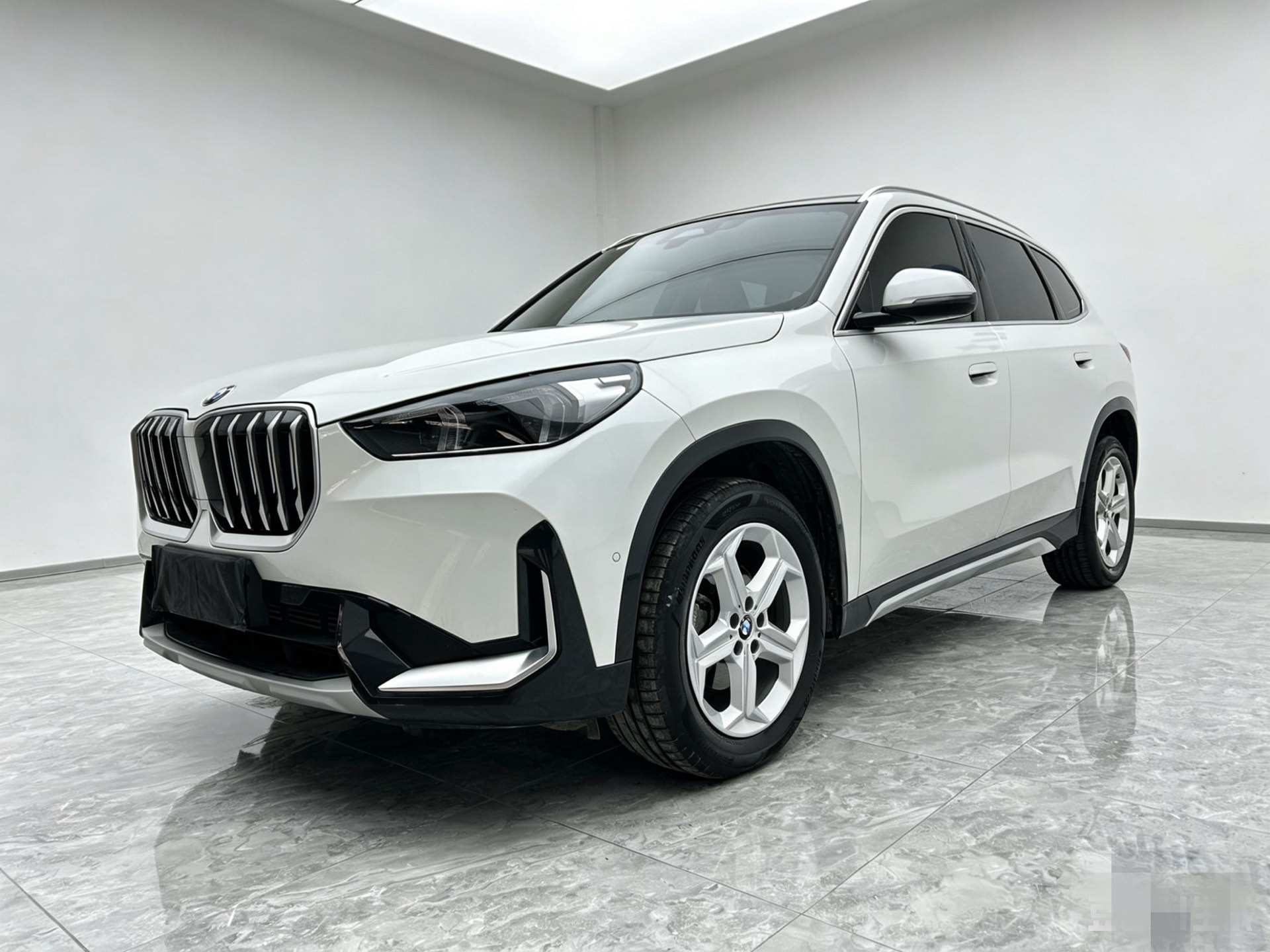 BMW X1 2023 BMW X1 2023 car image