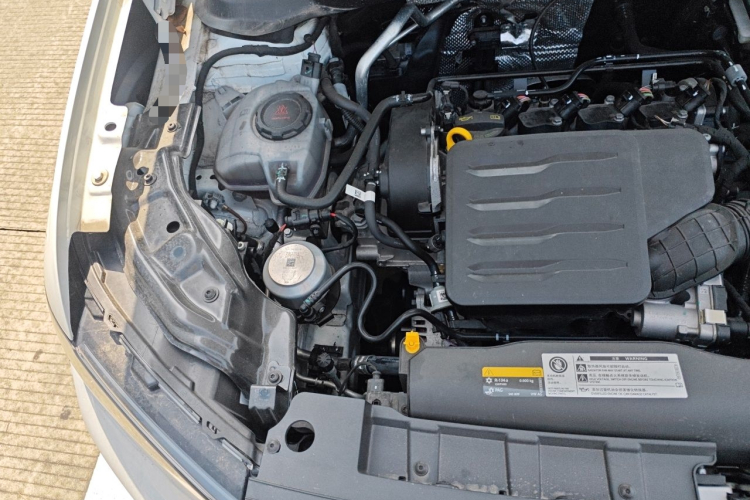 Volkswagen Tharu 2024 car image #24