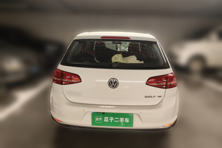 Volkswagen Golf 2014 car image #6