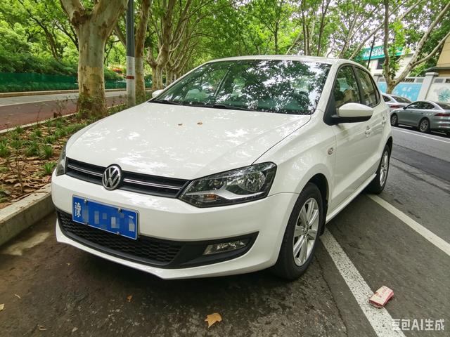Volkswagen Polo 2013 #10 Volkswagen Polo 2013 car image #10