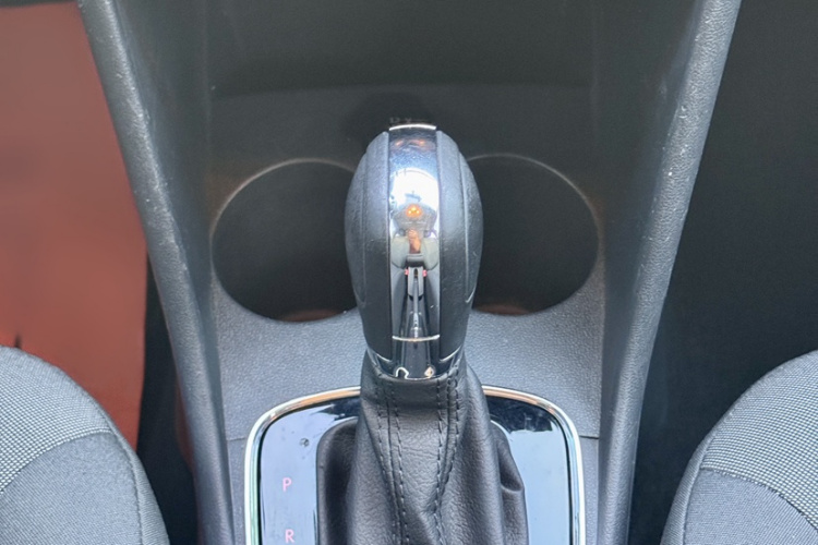 Volkswagen Polo 2018 car image #30