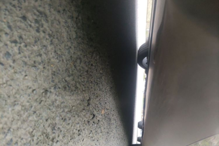 Tesla Model Y 2021 car image #24