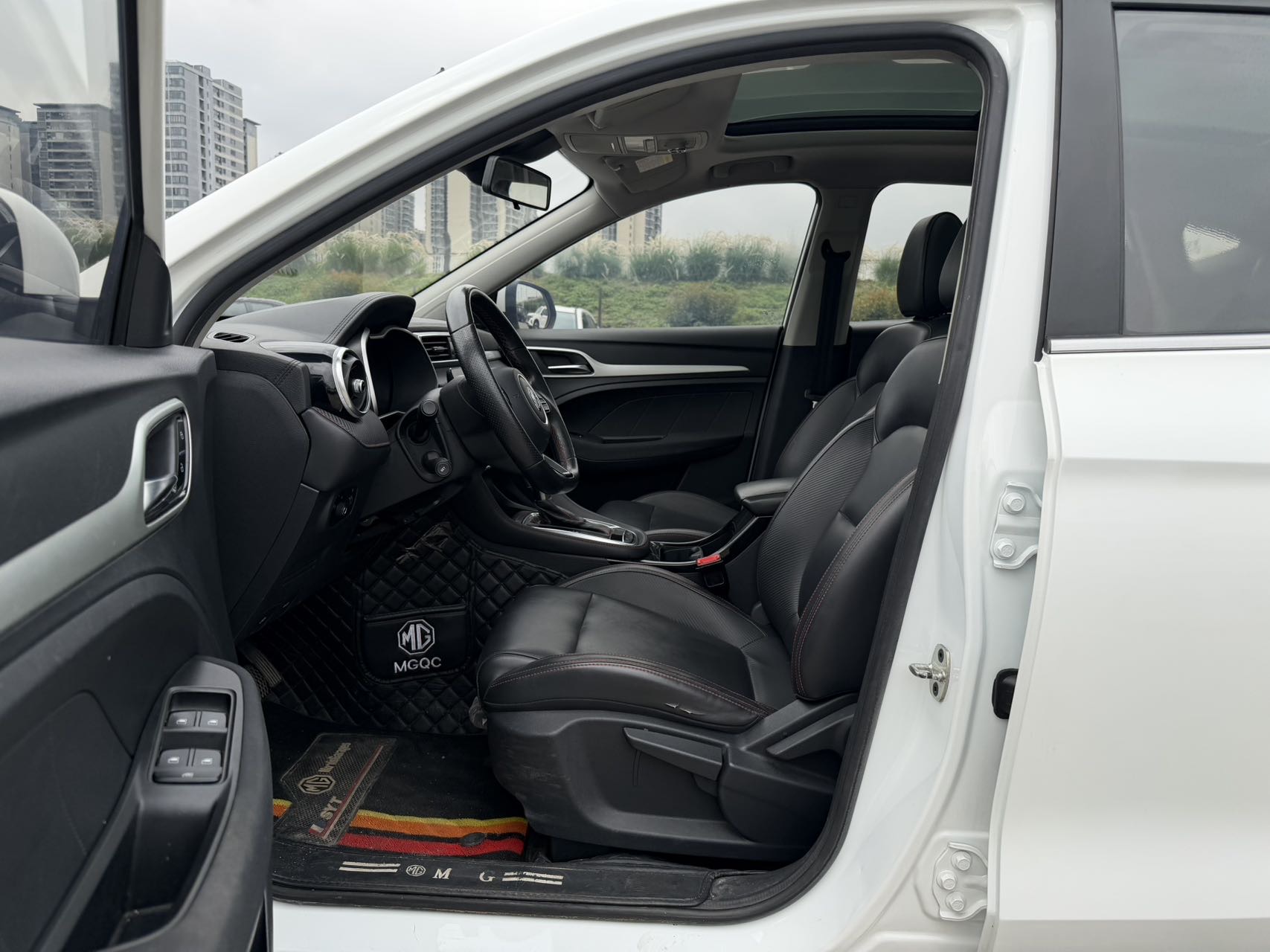 MG ZS 2020 immagine di auto #4