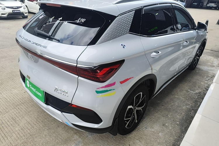 BYD Yuan Plus 2023 immagine di auto #7