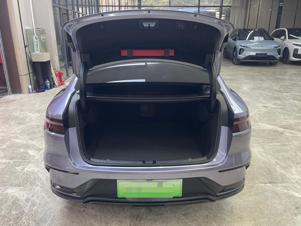 BYD Han 2024 car image #28