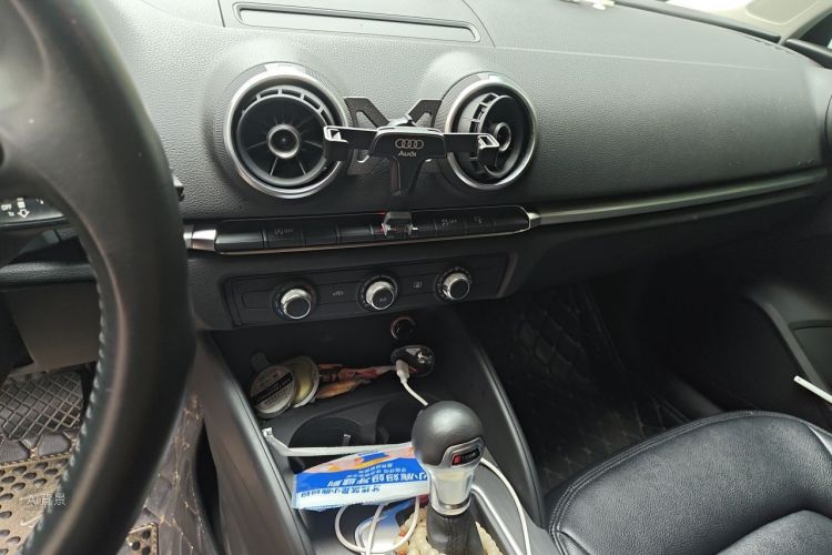 Audi A3 2017 car image #15