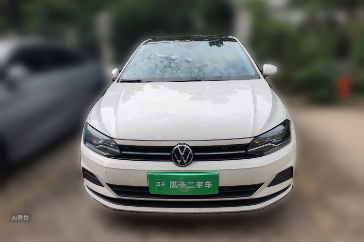 Volkswagen Polo 2022 car image #3