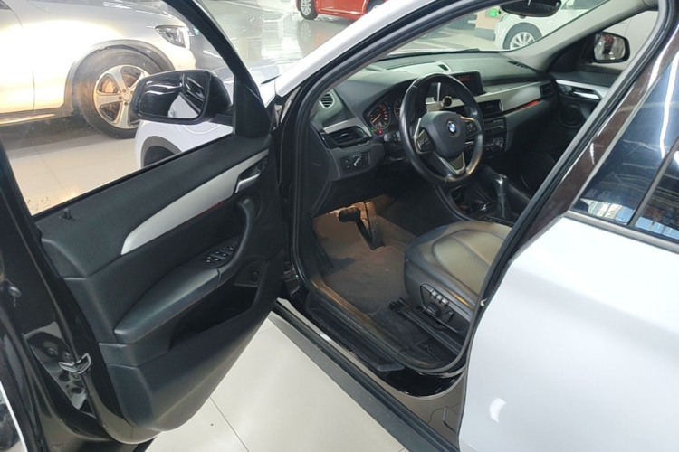 BMW X1 2017 #12 BMW X1 2017 car image #12