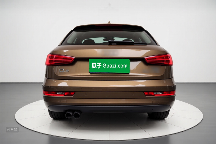 Audi Q3 2018 car image #6