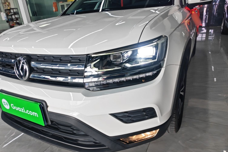 Volkswagen Tharu 2019 #23 Volkswagen Tharu 2019 car image #23