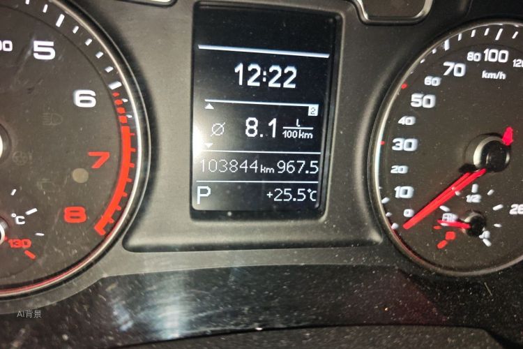 Audi Q3 2018 immagine di auto #14