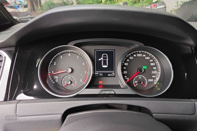 Volkswagen Golf 2019 #13 Volkswagen Golf 2019 car image #13