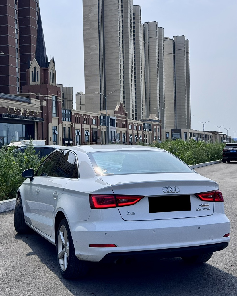 Audi A3 2015 car image #7