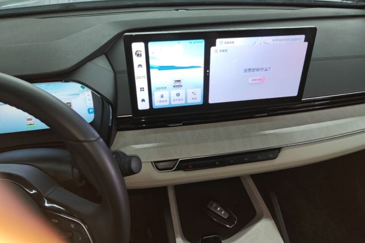 GEELY Emgrand L HiP 2022 #13 GEELY Emgrand L HiP 2022 car image #13