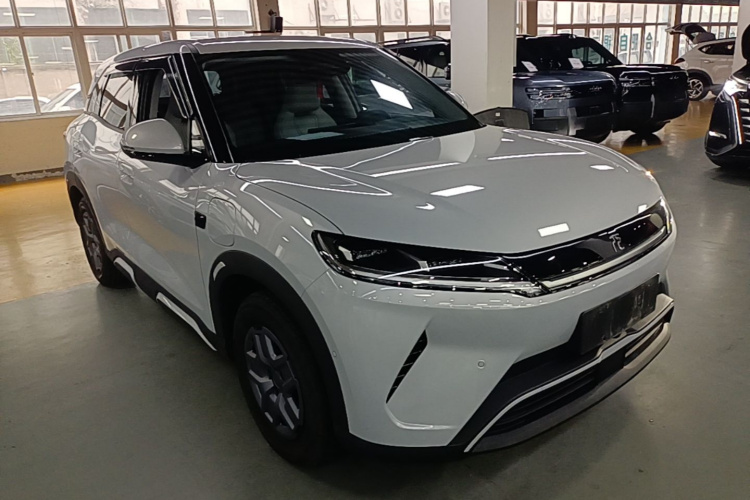 BYD YuanUP 2025 #4 BYD YuanUP 2025 car image #4