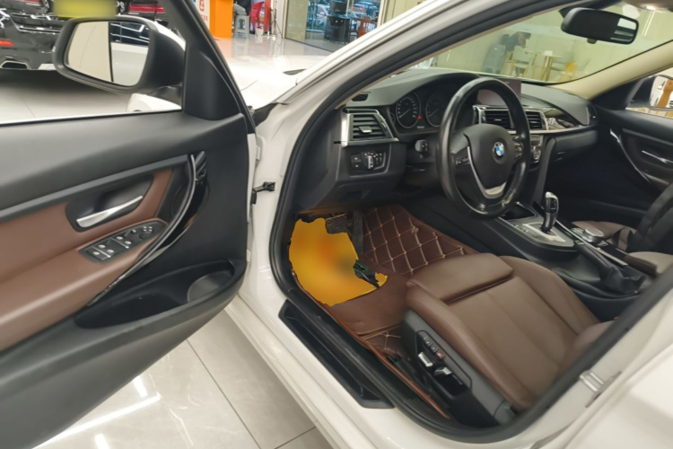 BMW 3 Series 2019 #12 BMW 3 Series 2019 изображение автомобиля #12