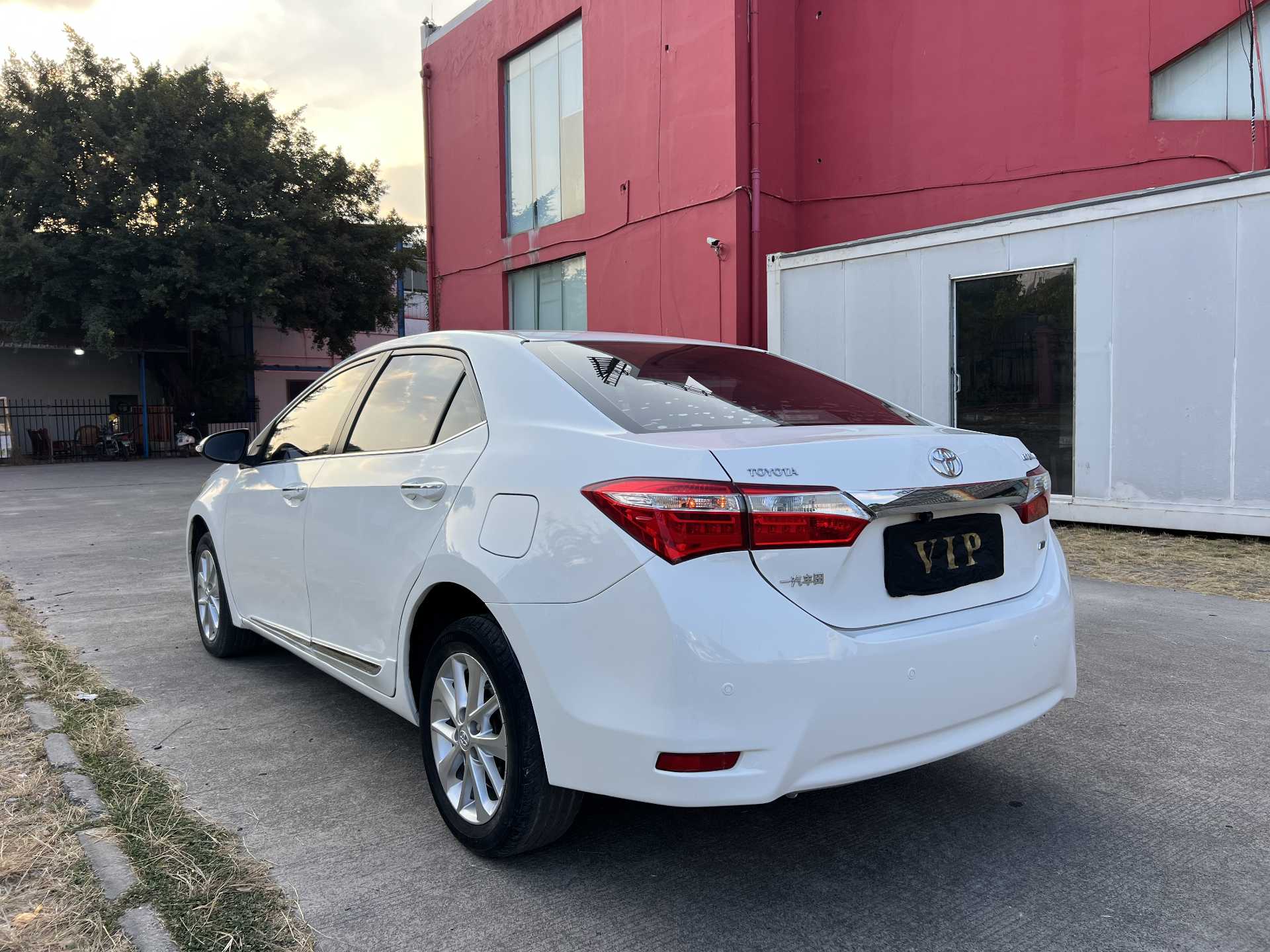 Toyota Corolla 2016 #5 Toyota Corolla 2016 car image #5