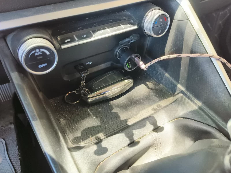 GEELY Coolray 2024 immagine di auto #25