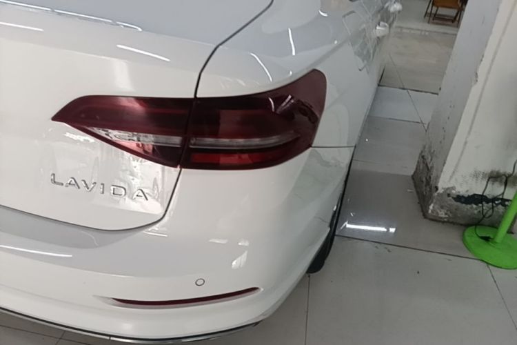 Volkswagen Lavida 2021 car image #8