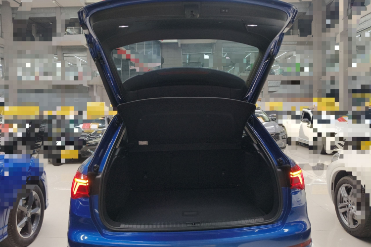 Audi Q3 2020 image de voiture #19