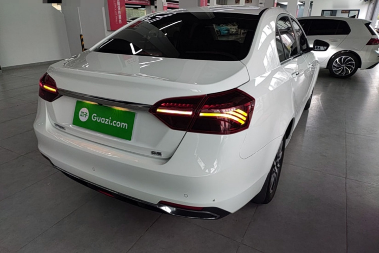 GEELY Emgrand 2020 #7 GEELY Emgrand 2020 صورة سيارة #7