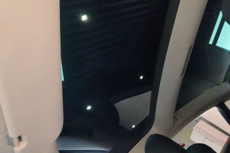 Tesla Model 3 2022 car image #20
