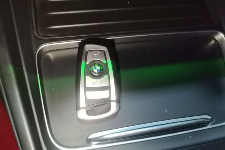 BMW 3 Series 2016 #9 BMW 3 Series 2016 car image #9