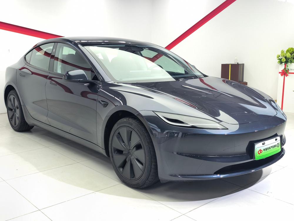 Tesla Model 3 2026 #3 Tesla Model 3 2026 car image #3