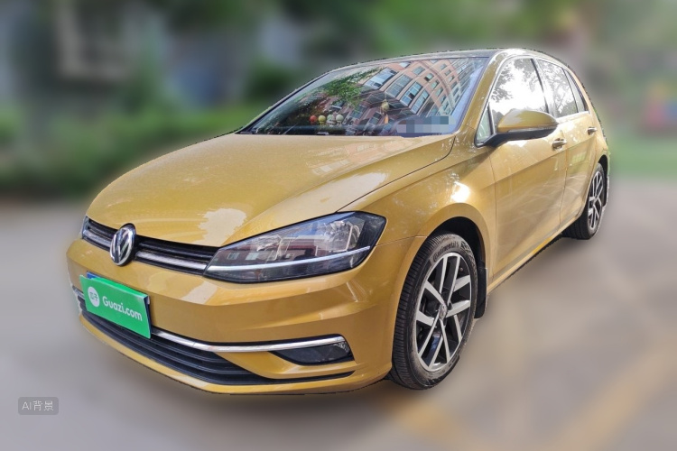 Volkswagen Golf 2018 car image #2