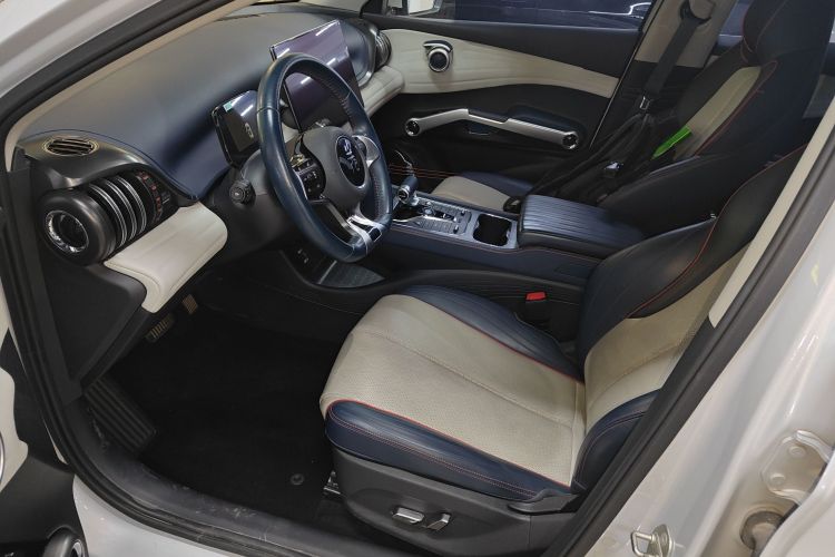 BYD Yuan Plus 2023 изображение автомобиля #15