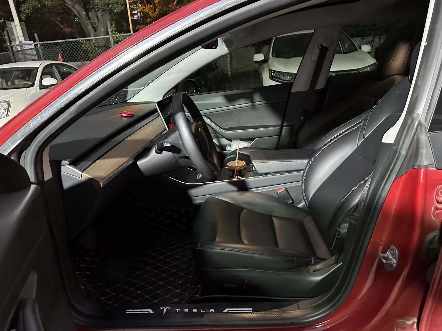 Tesla Model 3 2020 #3 Tesla Model 3 2020 صورة سيارة #3