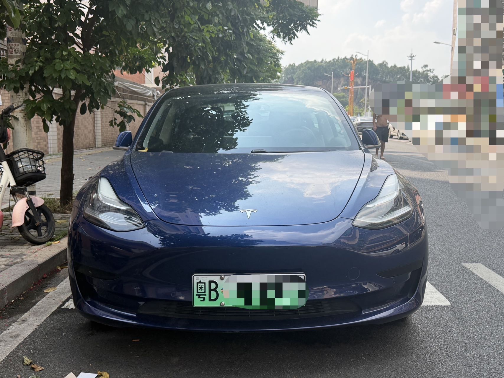 Tesla Model 3 2020 car image #2
