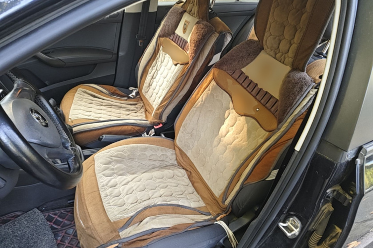 Volkswagen Santana 2017 car image #15