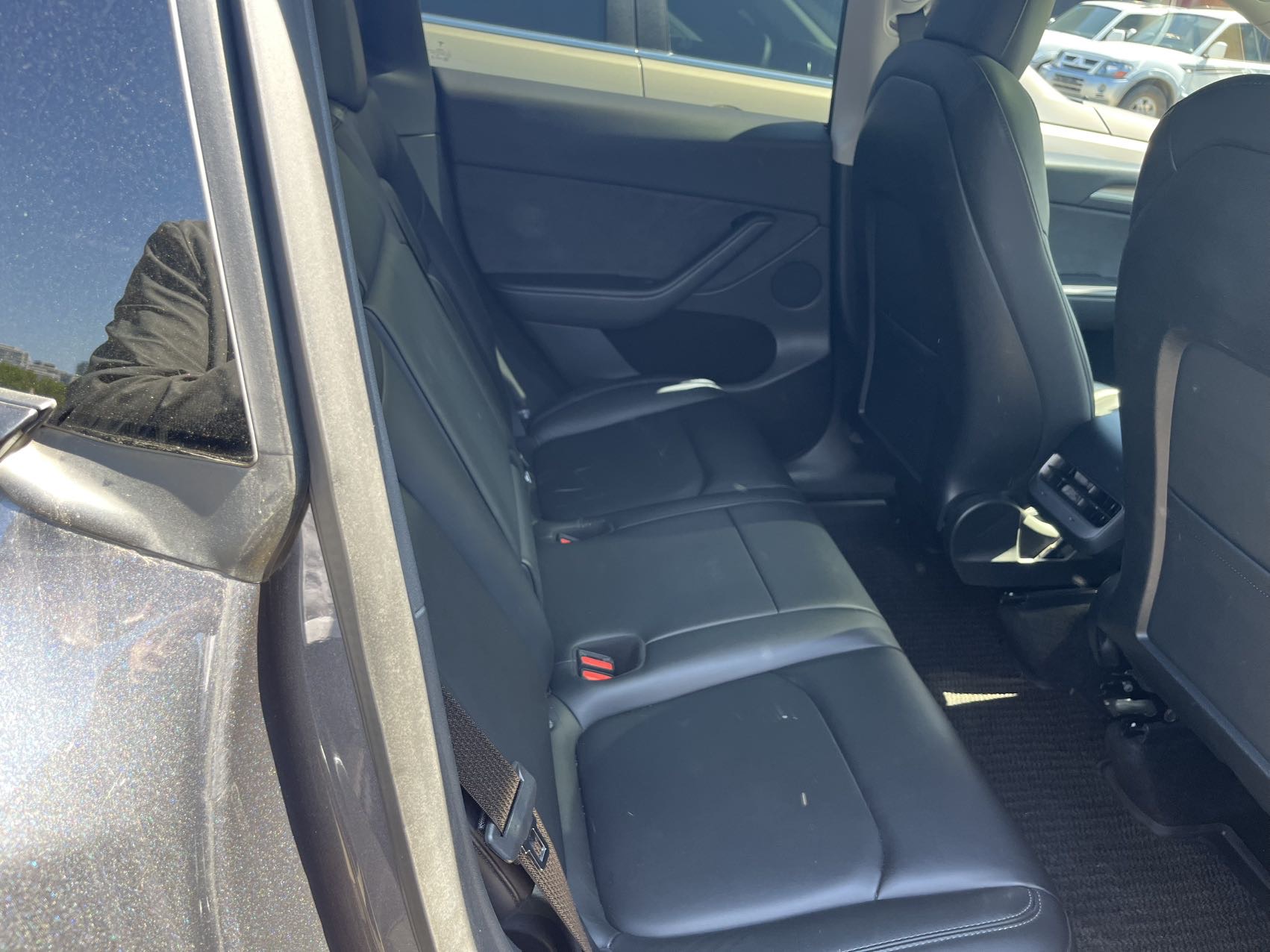 Tesla Model Y 2021 #5 Tesla Model Y 2021 car image #5