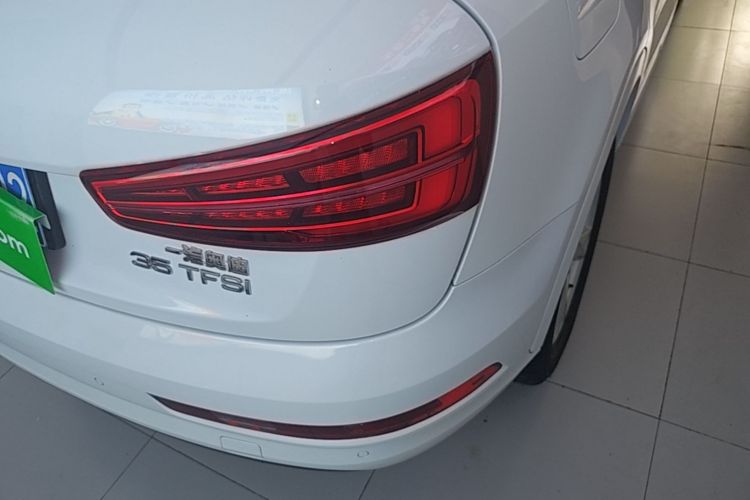 Audi Q3 2017 #8 Audi Q3 2017 car image #8