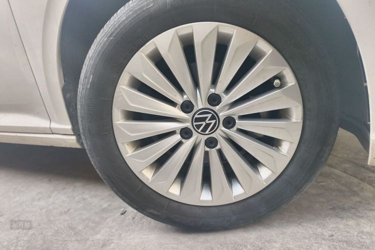 Volkswagen Lavida 2021 car image #9