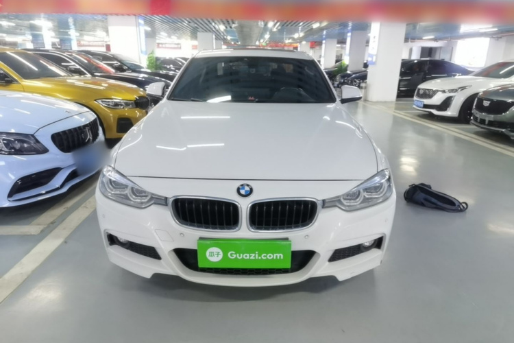 BMW 3 Series 2018 imagen de coche #3