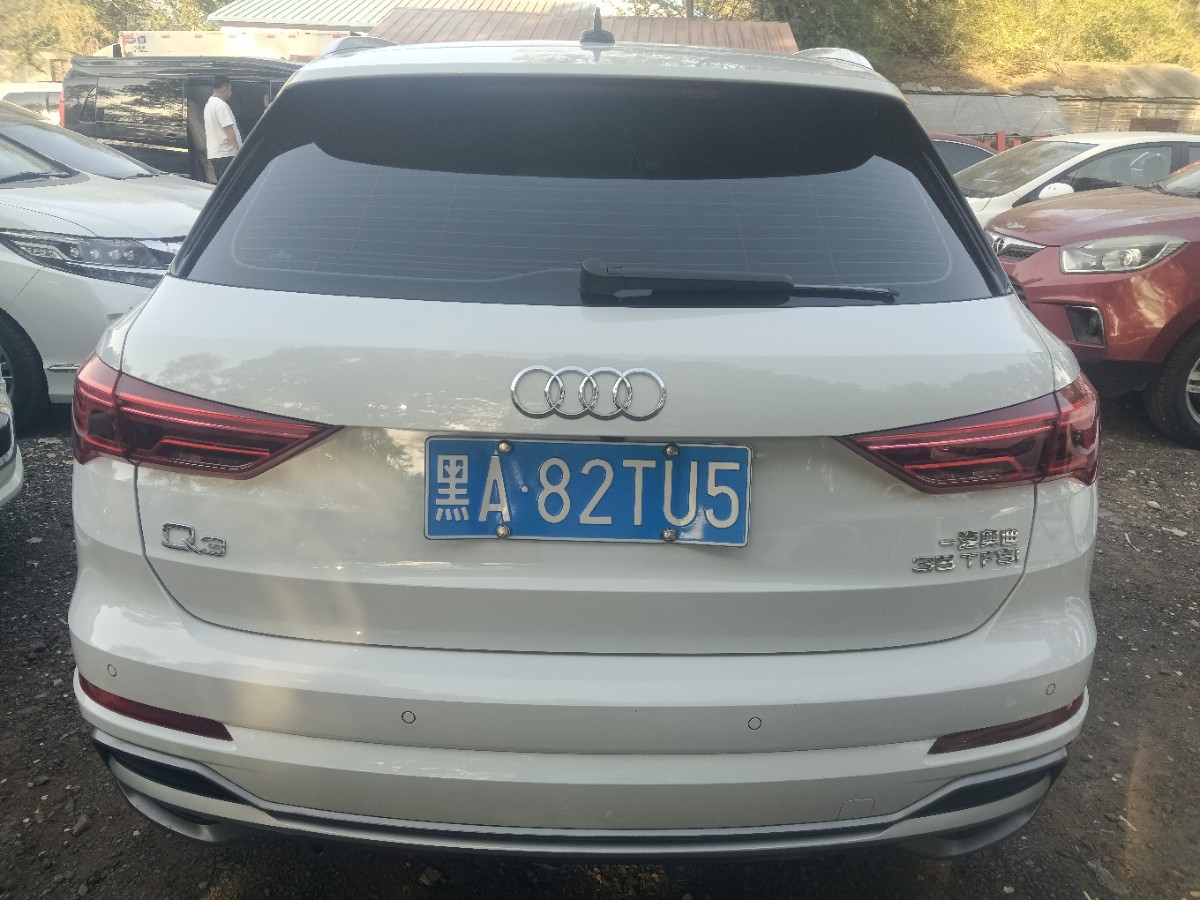 Audi Q3 2021 #4 Audi Q3 2021 car image #4