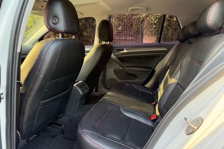 Volkswagen Golf 2017 #13 Volkswagen Golf 2017 car image #13