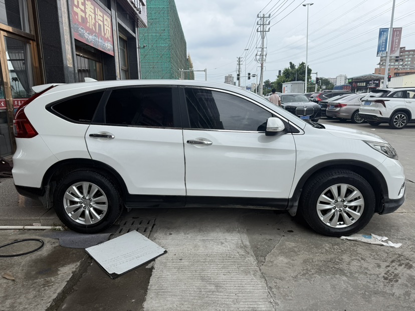 Honda CR-V 2016 car image #3
