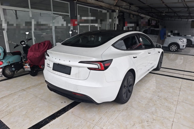 Tesla Model 3 2026 #7 Tesla Model 3 2026 car image #7