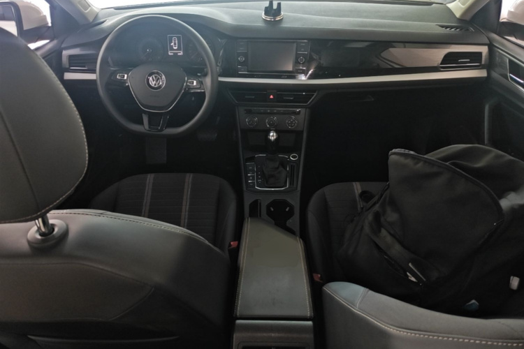 Volkswagen Lavida 2019 #10 Volkswagen Lavida 2019 car image #10
